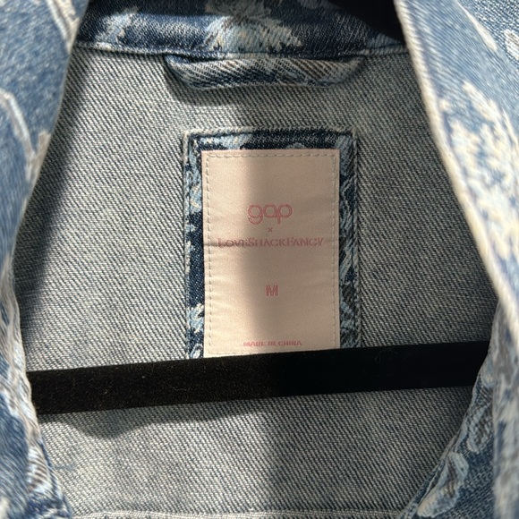 Gap × LoveShackFancy Floral Icon Denim Jacket - Picture 2 of 3